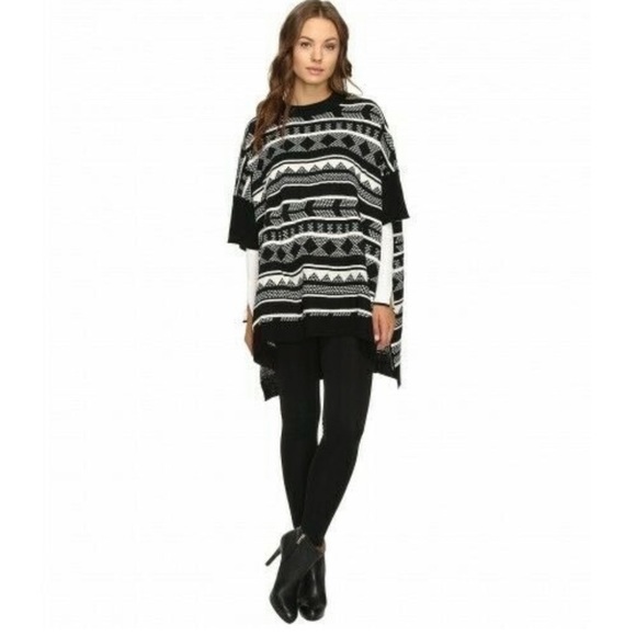 Jack by BB Dakota Cyndi Jacquard Oversized Modern Geometric Poncho - Size Med - Picture 2 of 15